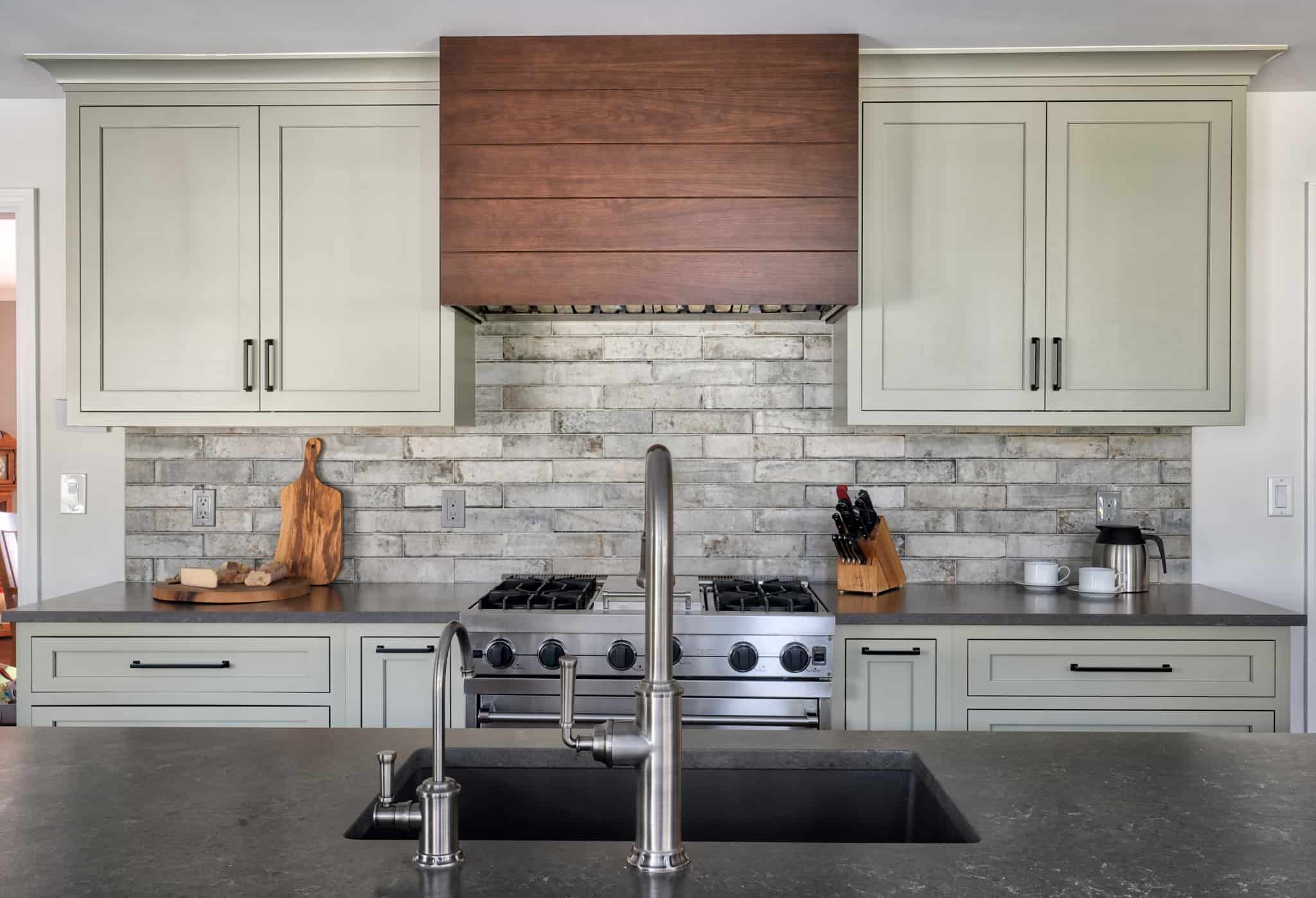 BX Series with Beading Stanisci Design Wood Hoods