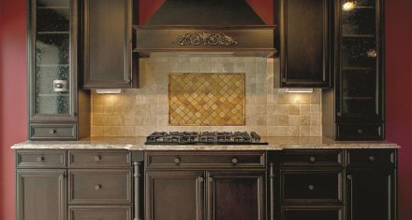 G Ultracraft Designer Showplace Kitchens